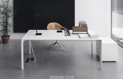 Maki-stół rozkładany-Kristalia-01.jpg