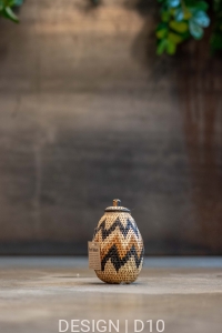 Kosz Zulu ręcznie pleciony w RPA - 11 x 11 x 18 cm